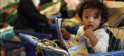 Child poverty has reached 25 percent in the USA. (photo: Colorlines)