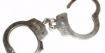 Handcuffs32 Handcuffs32